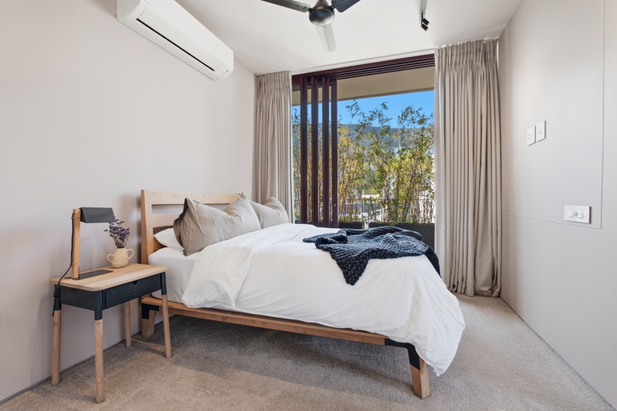To Let 1 Bedroom Property for Rent in Fresnaye Western Cape
